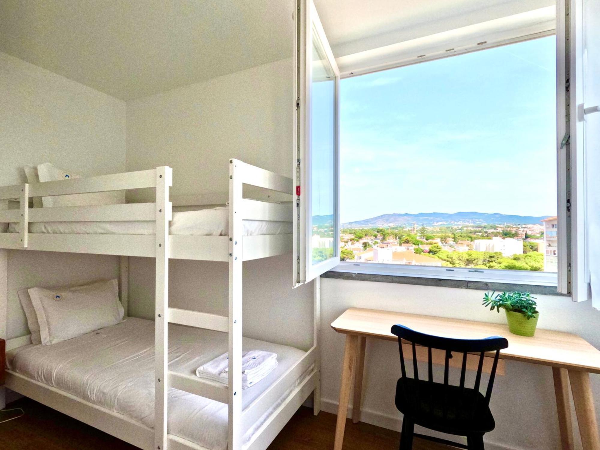 Peaceful & Panoramic Views Apartment, * Cascais